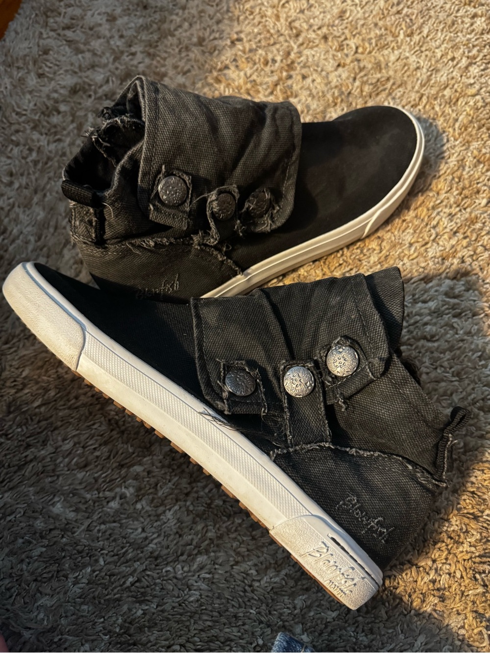 Black Women's Ankle Boots & Booties with Button Detail Small Scuff